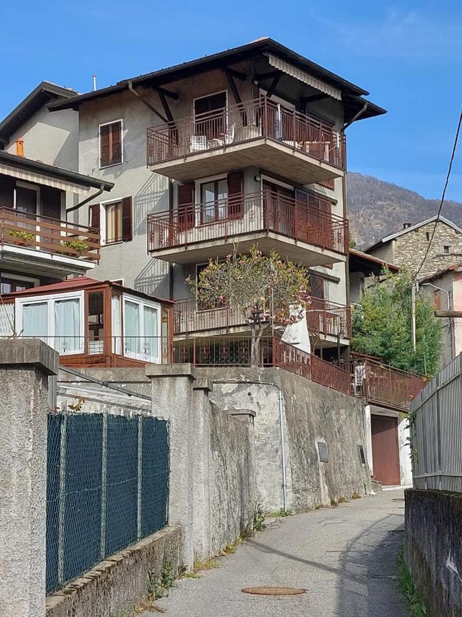 Casa Sassello - Appartamento Menta Dumenza Eksteriør billede